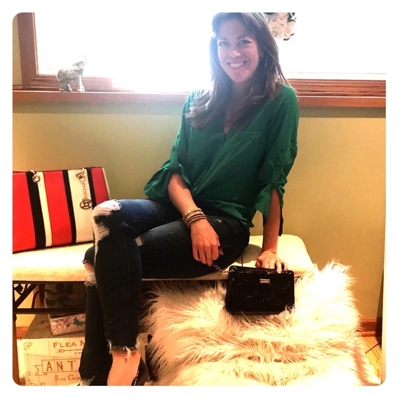 Meet your Posher, Stacy - Picture 3 of 4